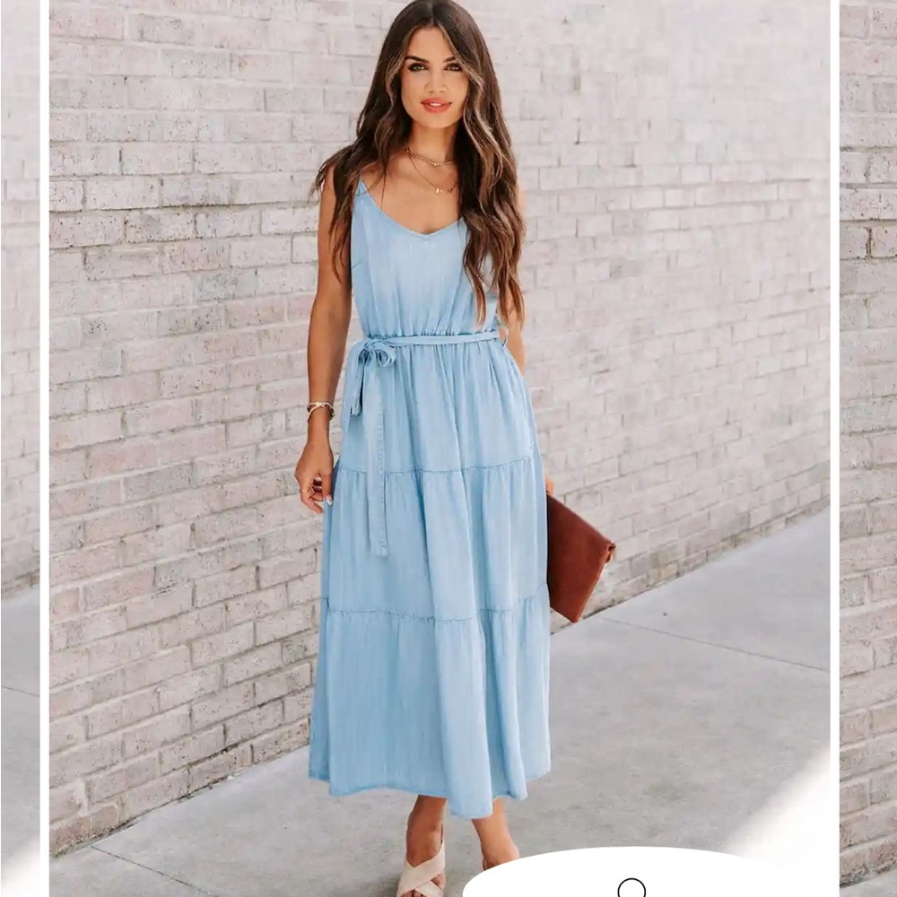 Vici Canadian Blues Chambray Pocketed Midi Dress